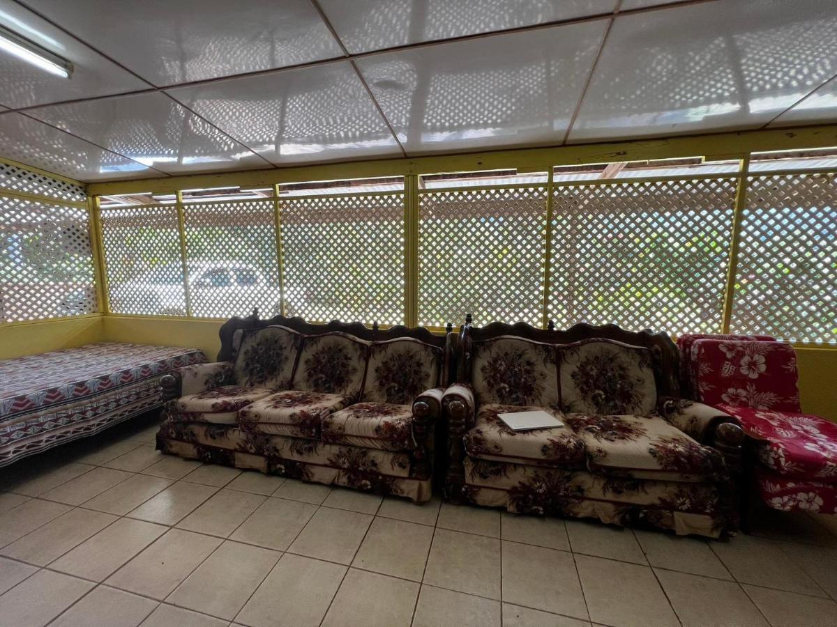 Pension Punahaa Nuku Hiva Luaran gambar