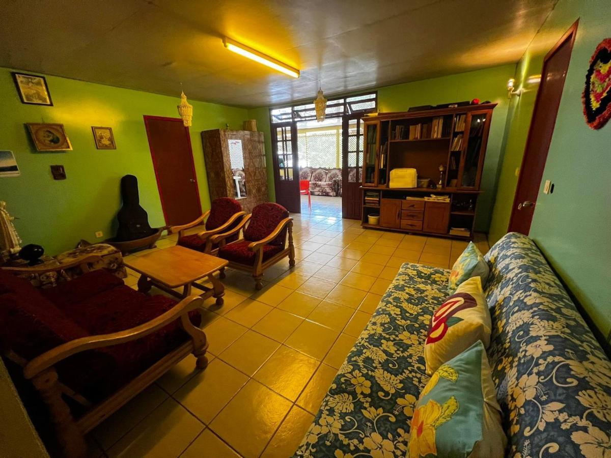 Pension Punahaa Nuku Hiva Luaran gambar